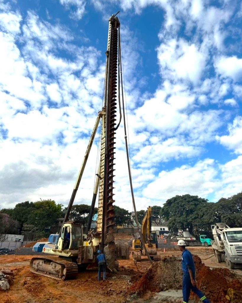 Estaca Hélice Contínua Monitorada